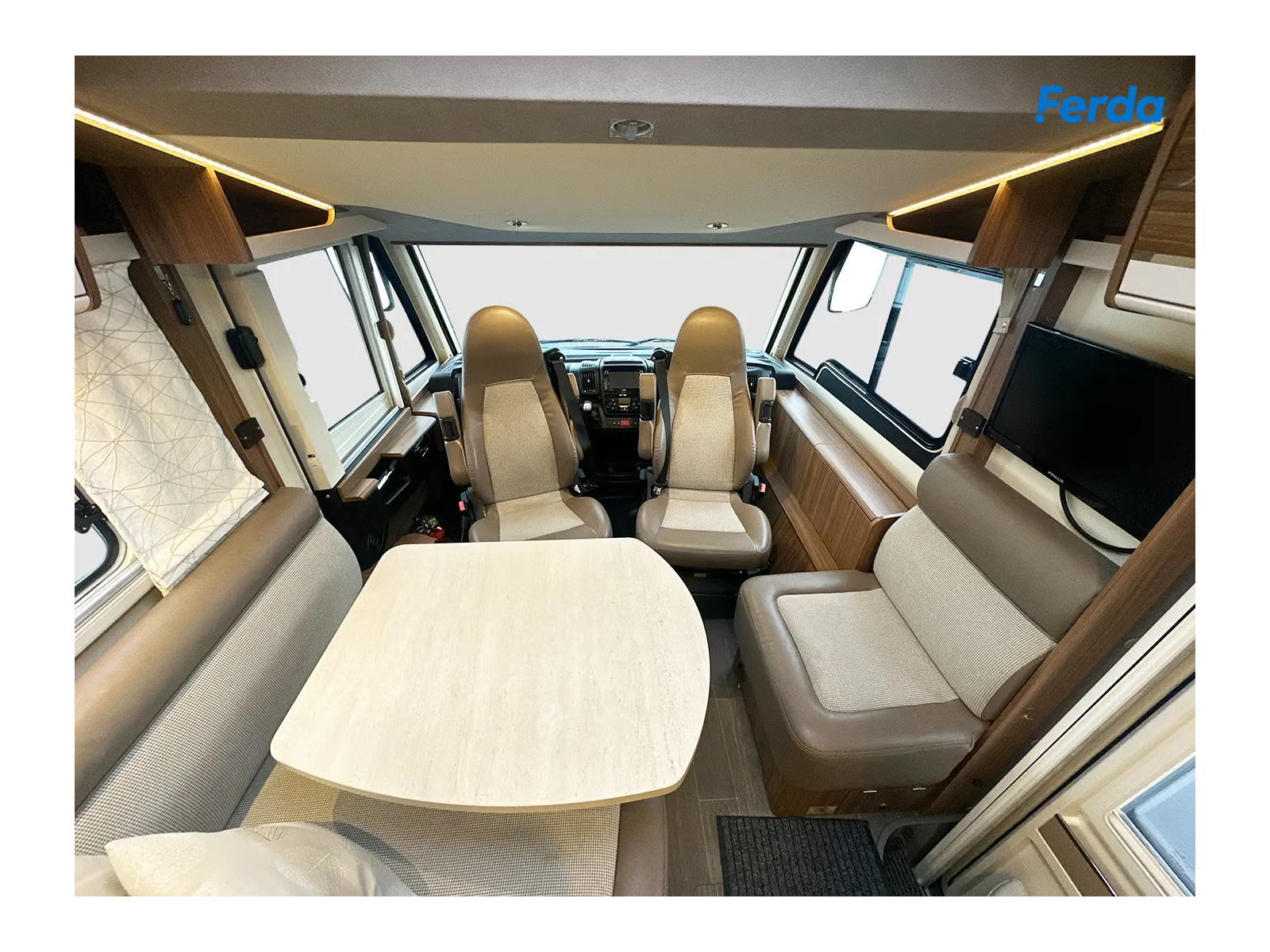 Eura Mobil IL 720 QB