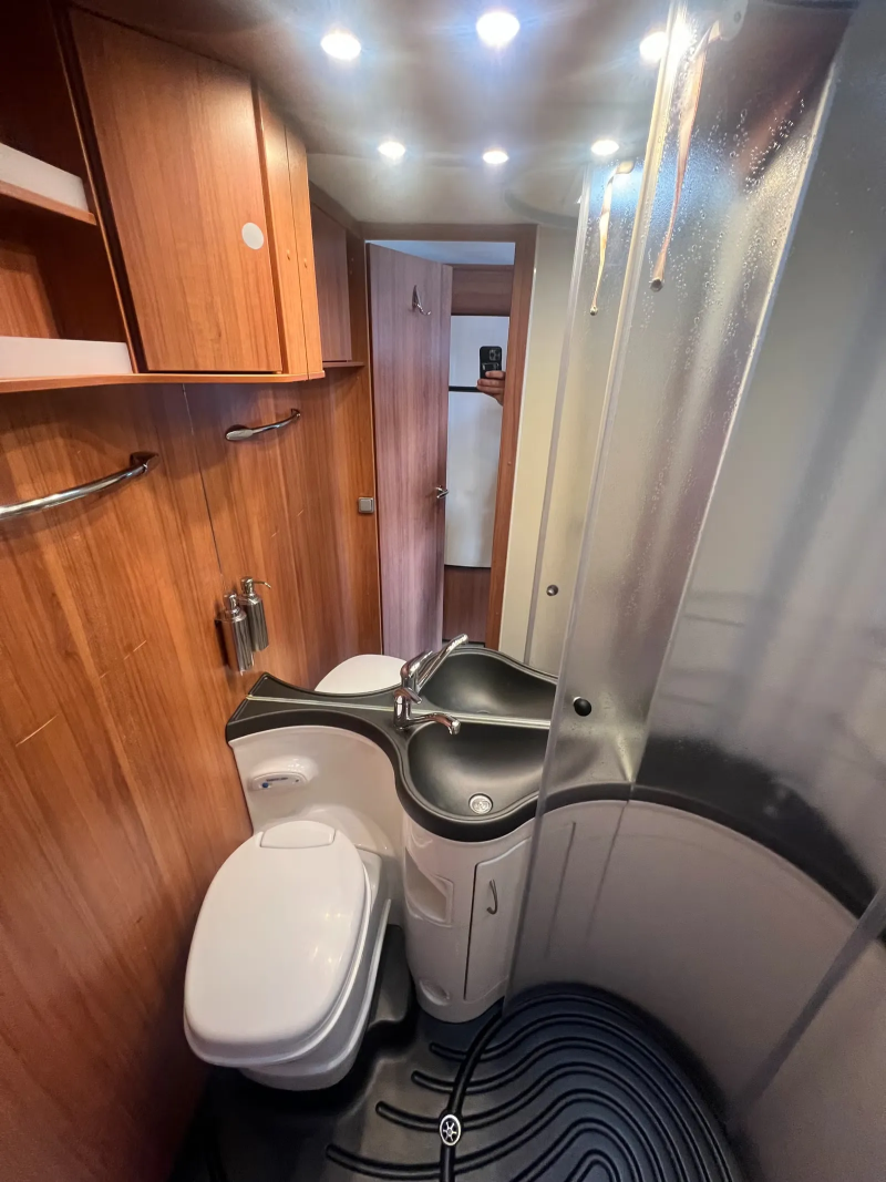 Eura Mobil INTERGRA LINE IS 700 EB