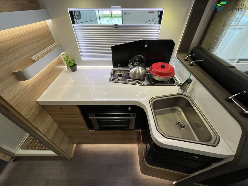 Adria Sonic Supreme 810 SC