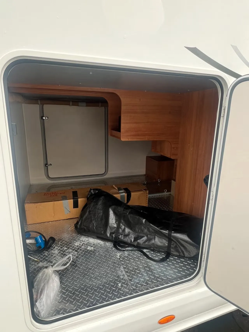 Eura Mobil INTERGRA LINE IS 700 EB