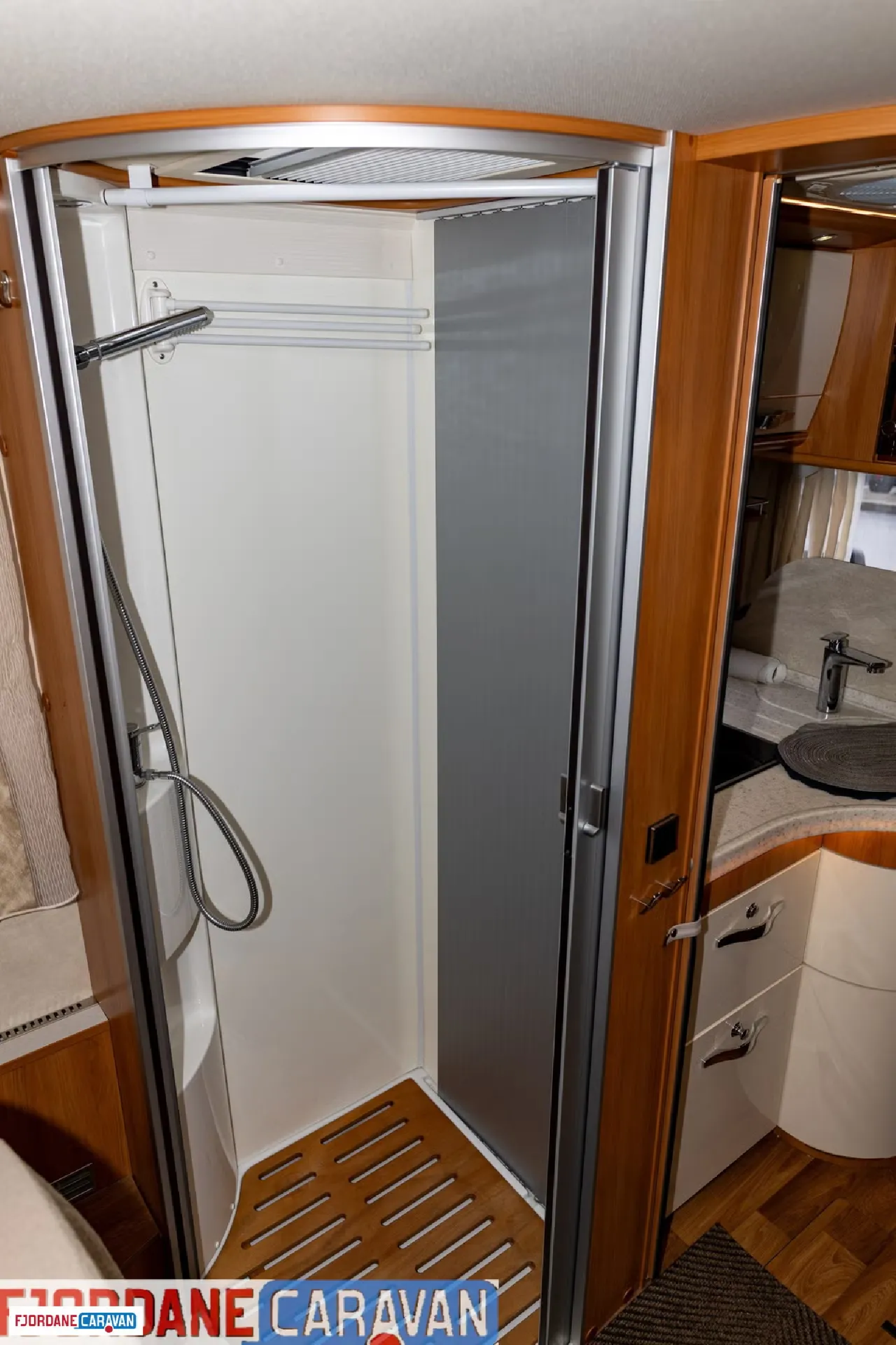 Hymer B 690 Starline kaufen – Kroken Bobil AS
