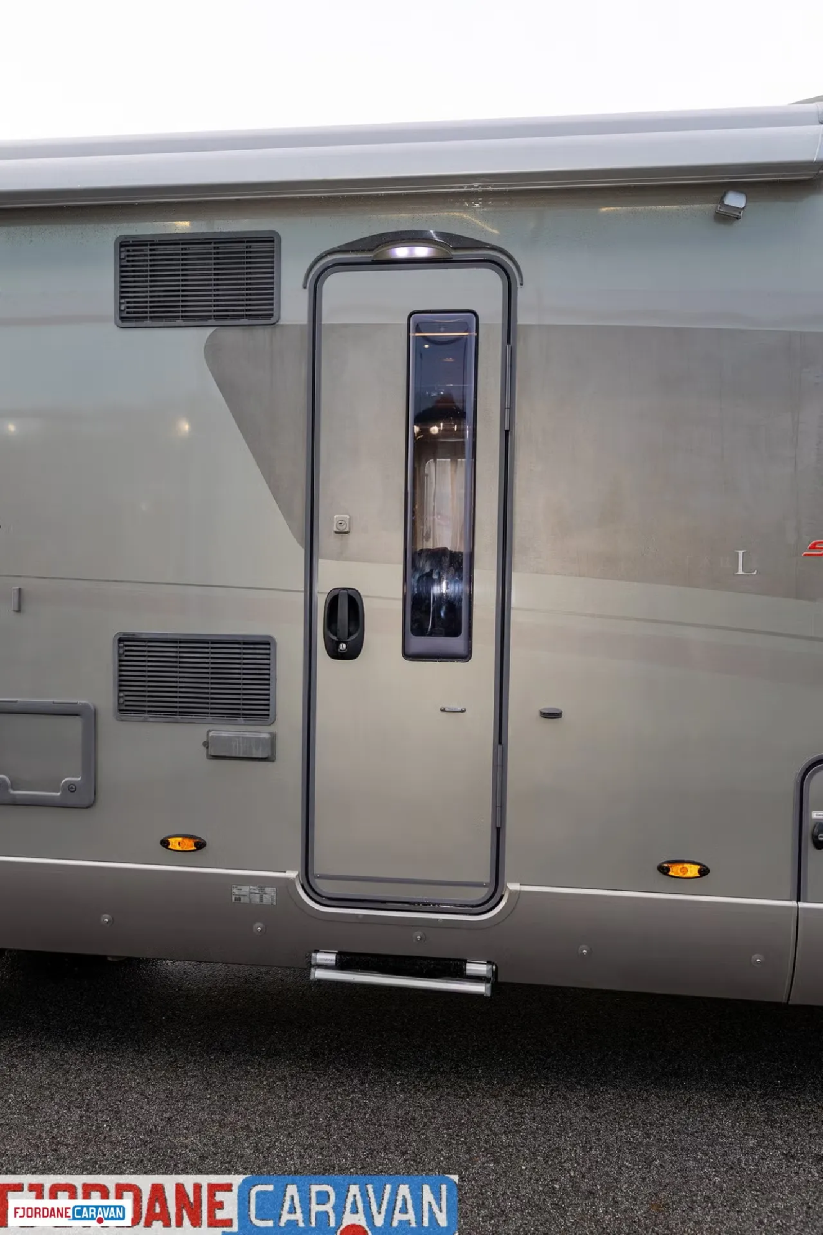 Hymer B 690 Starline kaufen – Kroken Bobil AS