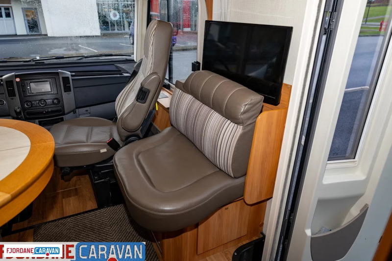Hymer B 690 Starline kaufen – Kroken Bobil AS