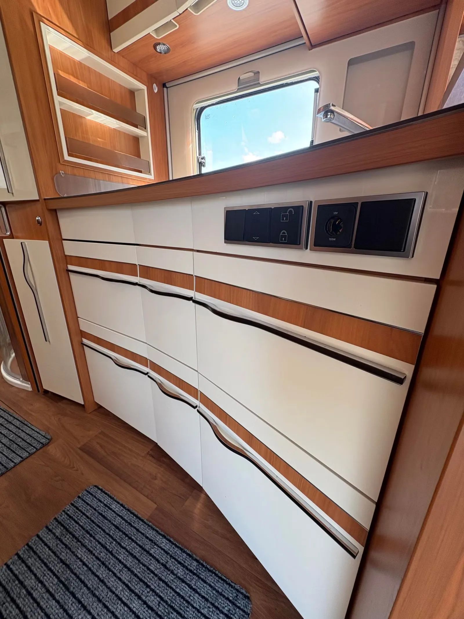 Hymer B 878 SL kaufen – Kroken Bobil AS