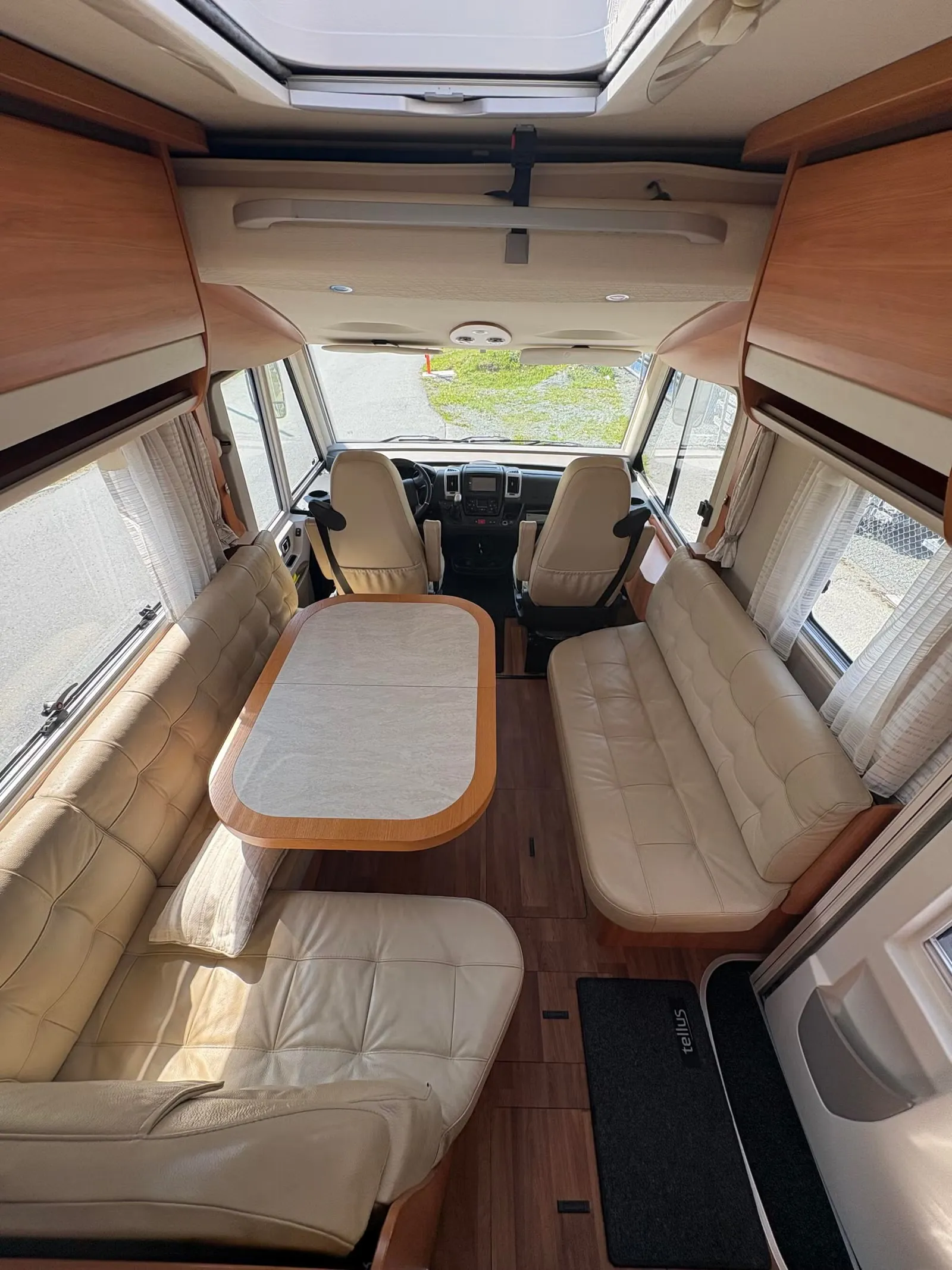 Hymer B 878 SL kaufen – Kroken Bobil AS