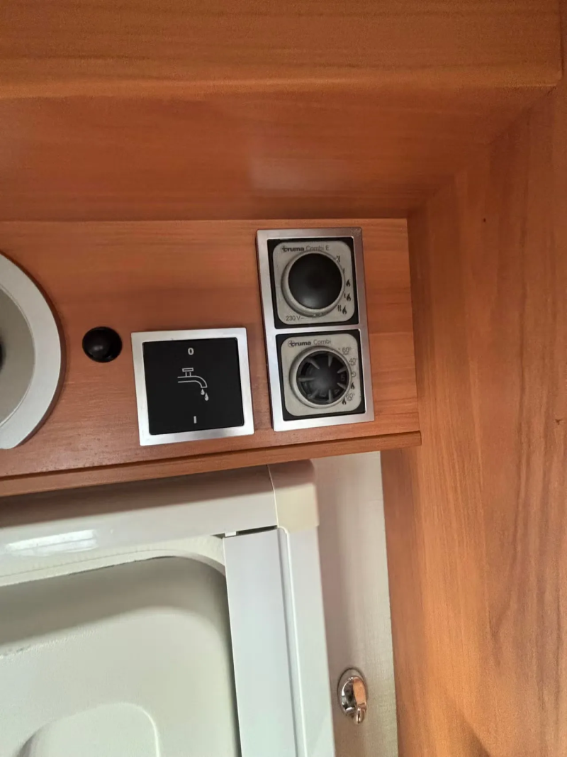 Hymer EX 588 kaufen – Kroken Bobil AS