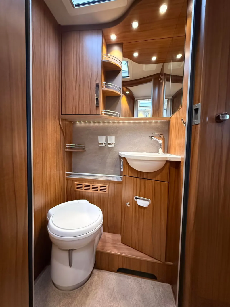 Hymer B PremiumLine 704 kaufen – Kroken Bobil AS