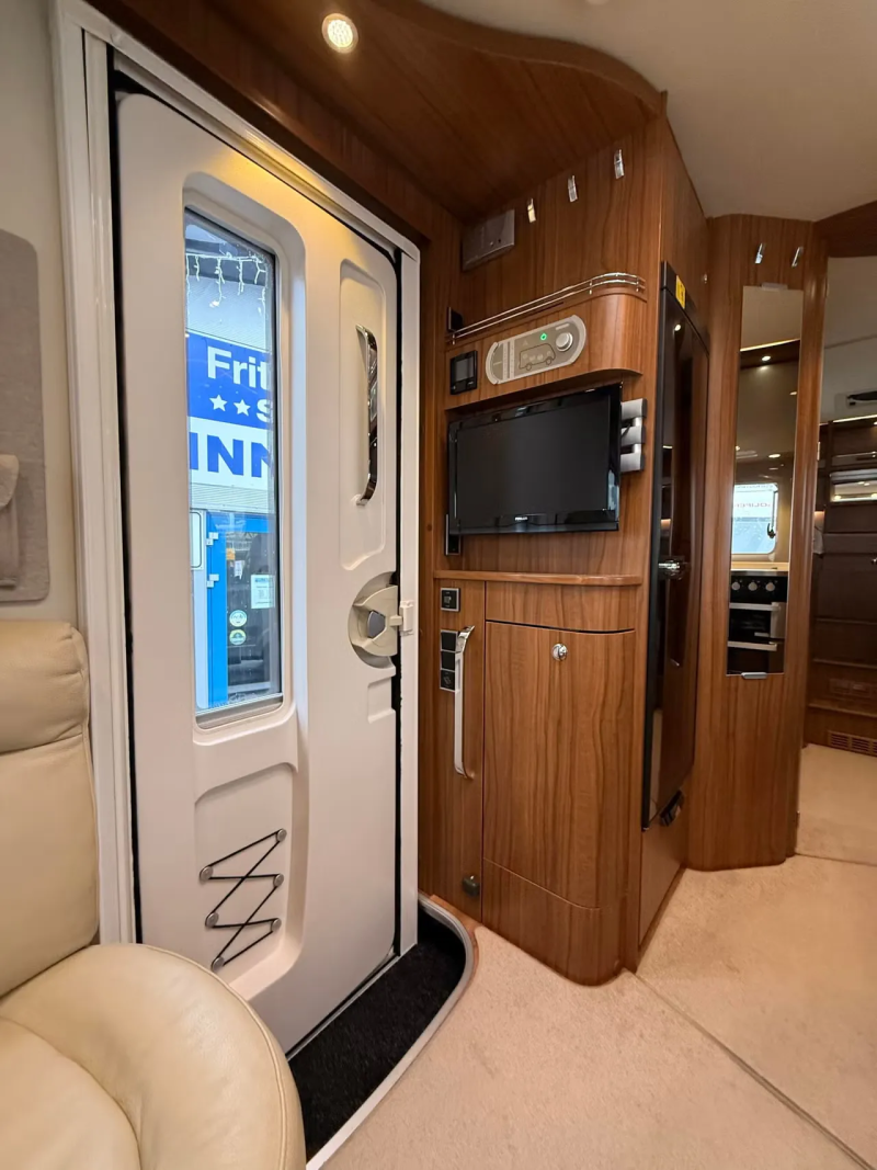 Hymer B PremiumLine 704 kaufen – Kroken Bobil AS