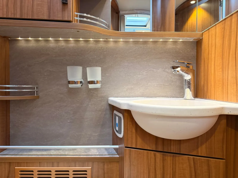 Hymer B PremiumLine 704 kaufen – Kroken Bobil AS