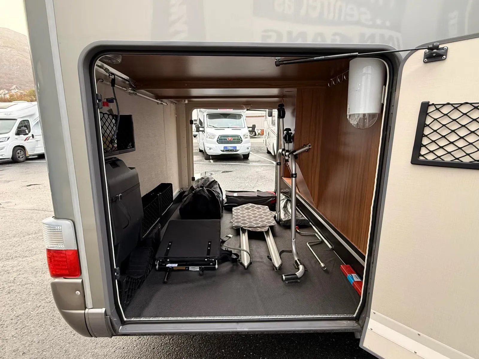 Hymer B PremiumLine 704 kaufen – Kroken Bobil AS