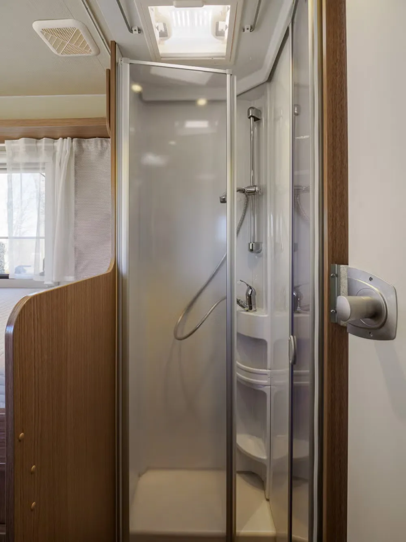 Carado T 447 Émotion