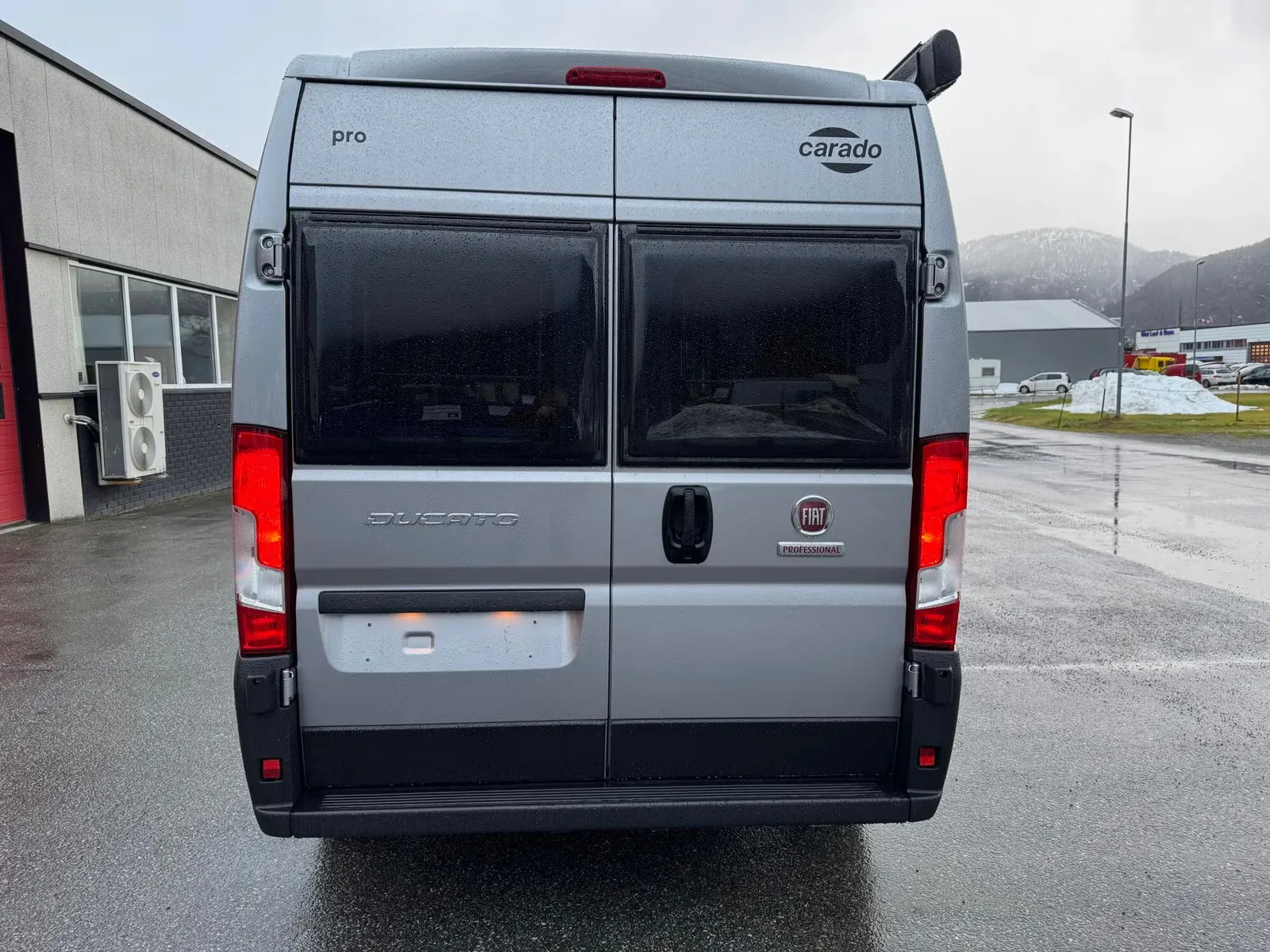 Carado Camper Van 600