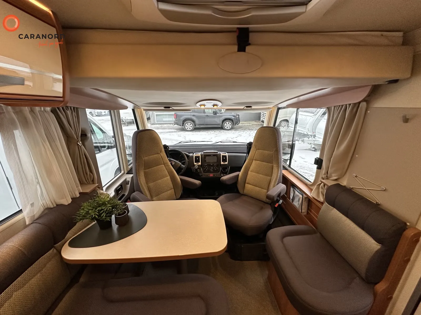 Hymer EX 598