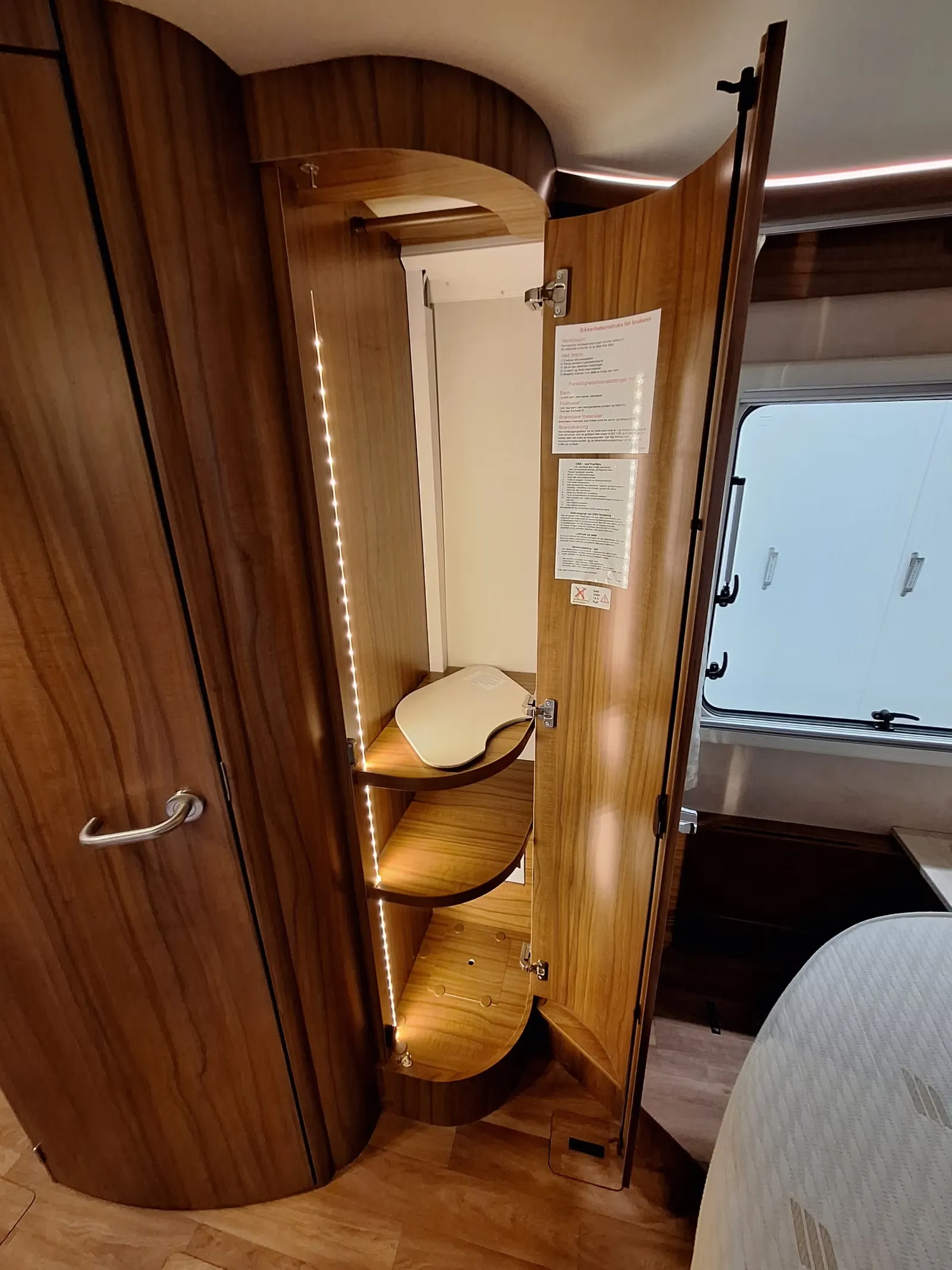 Hymer B 708 PL kaufen – Kroken Bobil AS