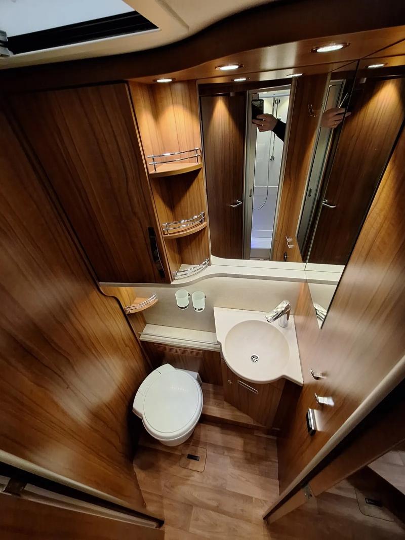 Hymer B 708 PL kaufen – Kroken Bobil AS