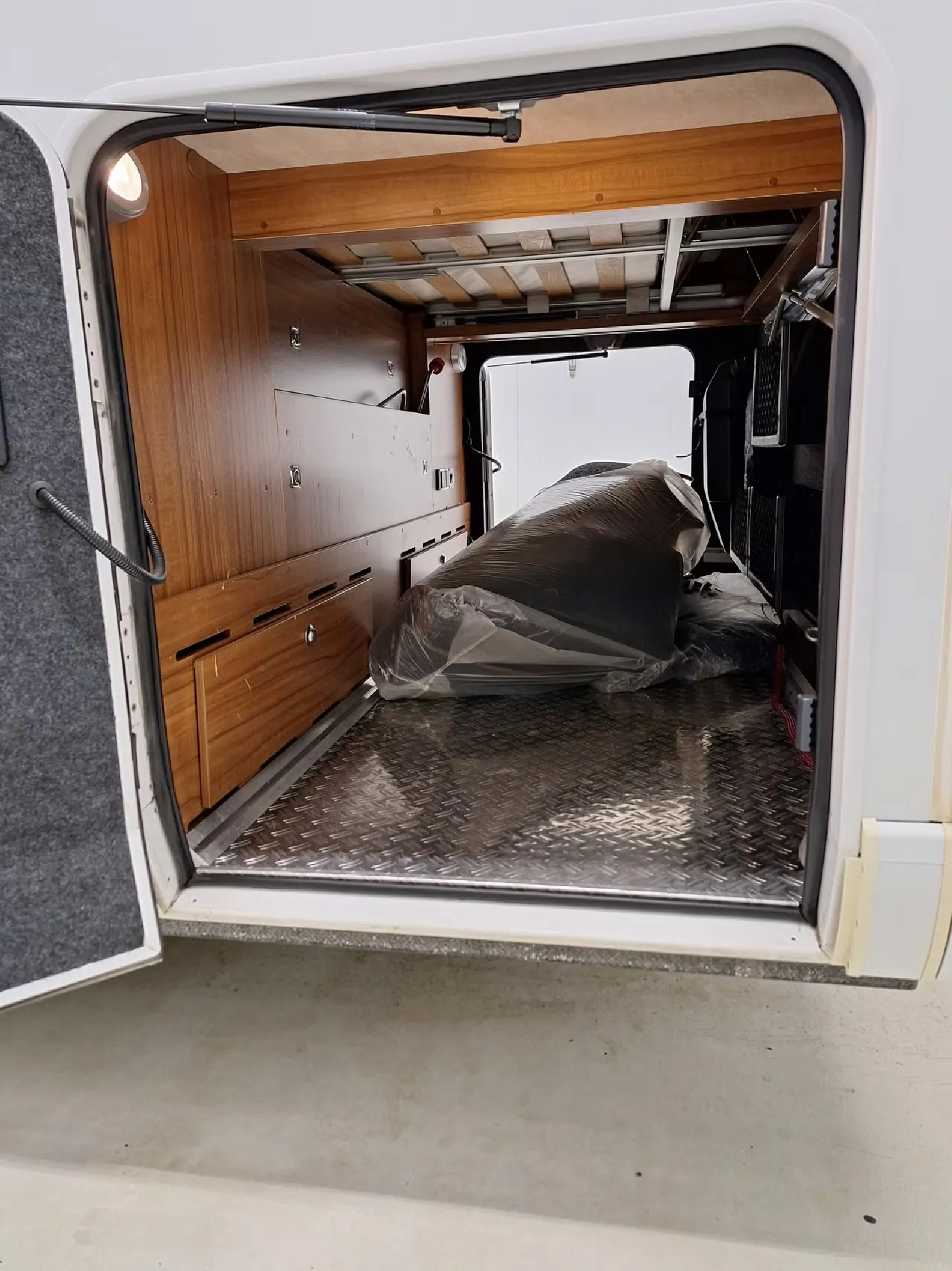 Hymer B 708 PL kaufen – Kroken Bobil AS