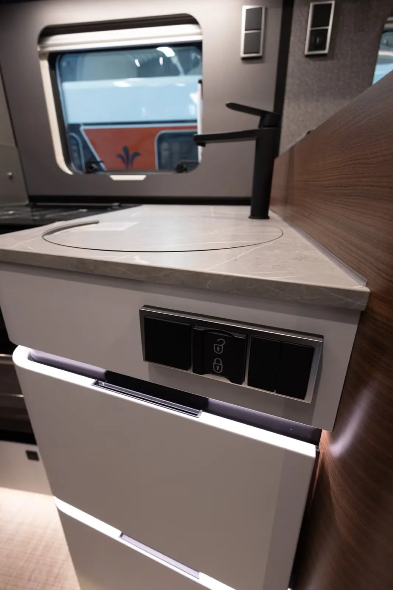 Hymer B-MC-T 680 kaufen – Kroken Bobil AS