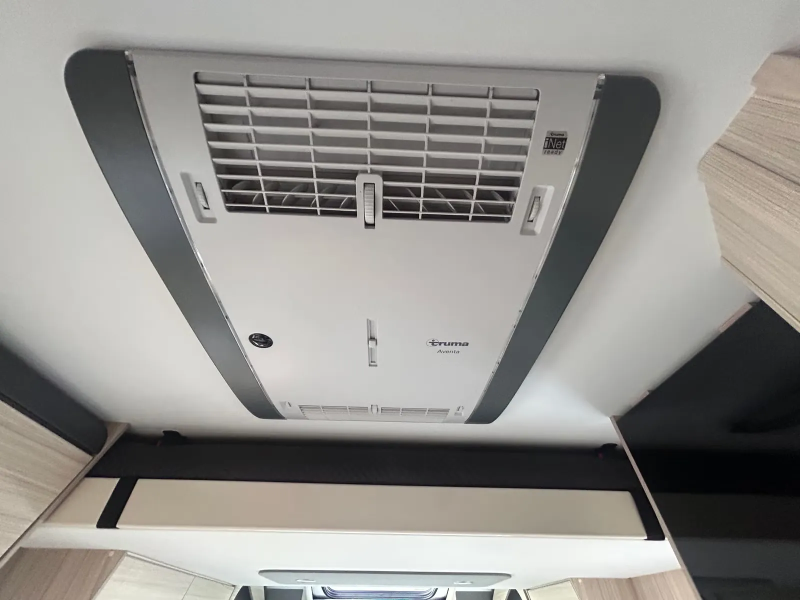 Adria Sun Living Série S S 75SC