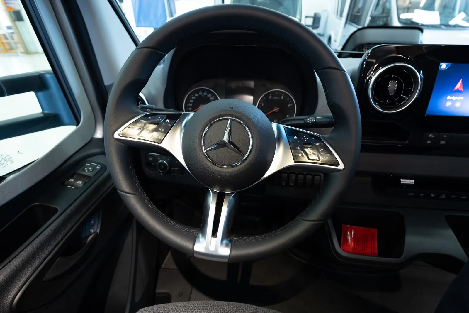 Hymer B-MC-T 680 kaufen – Kroken Bobil AS