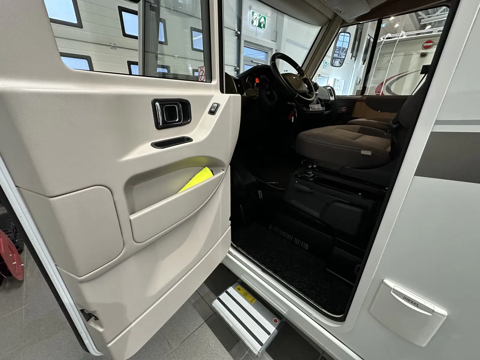 Hymer B 668 PremiumLine kaufen – Kroken Bobil AS