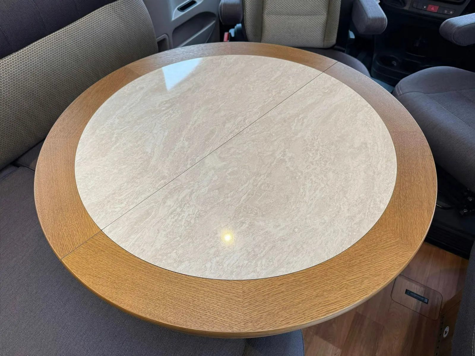 Hymer B 704 Premium Line kaufen – Kroken Bobil AS