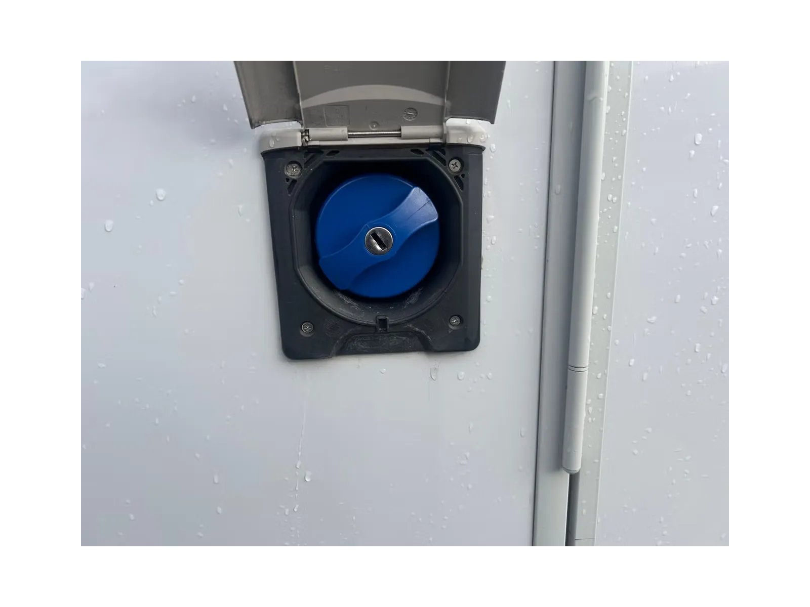 Adria Sun Living Série S S 75SC