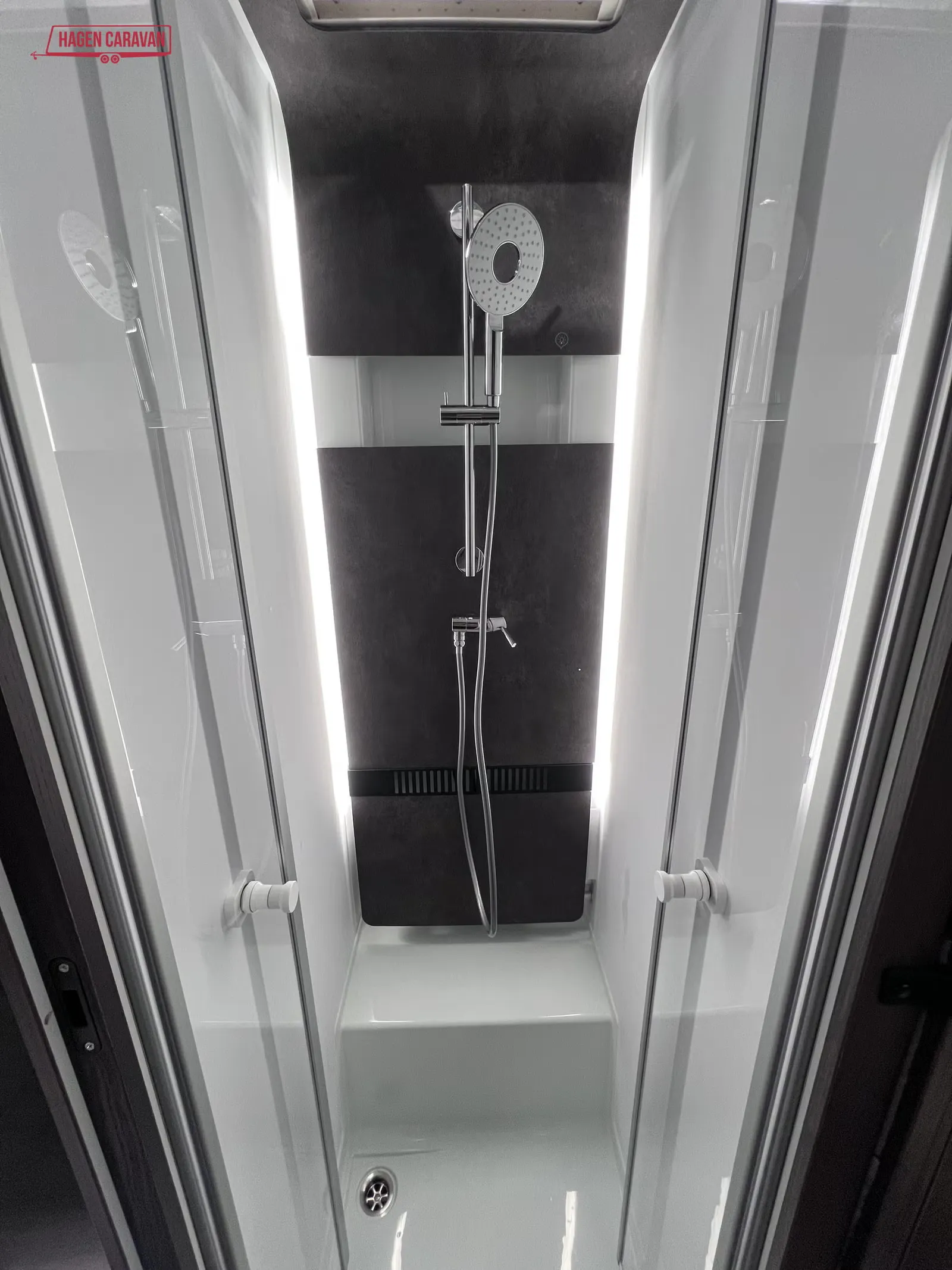 Adria MATRIX SUPREME 670 DL