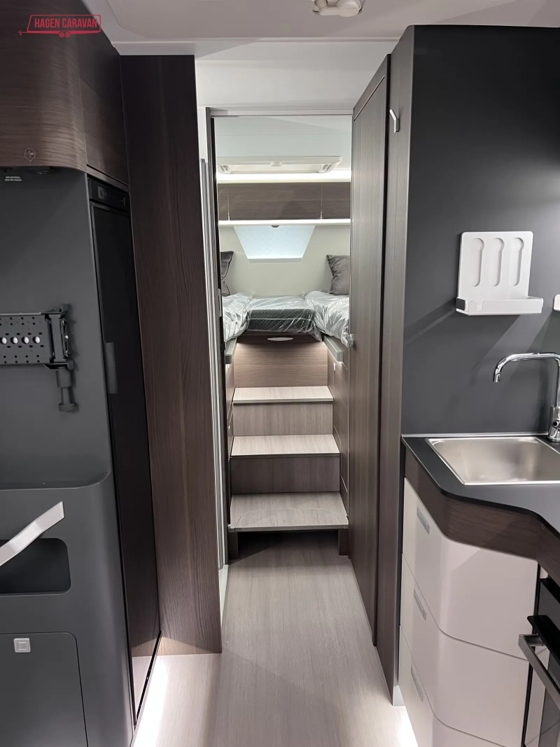 Adria MATRIX SUPREME 670 DL