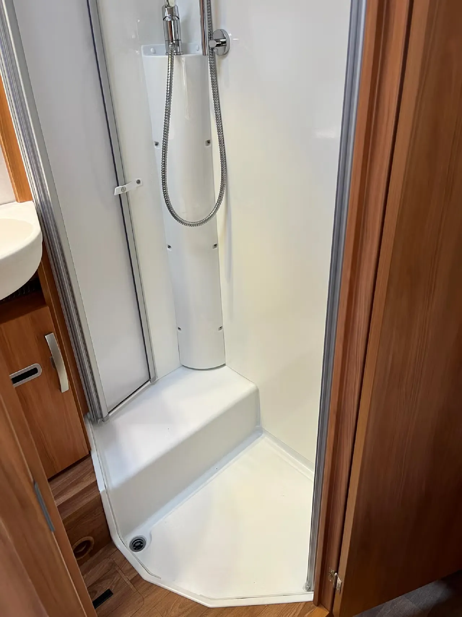 Hymer Exsis 688 kaufen – Kroken Bobil AS